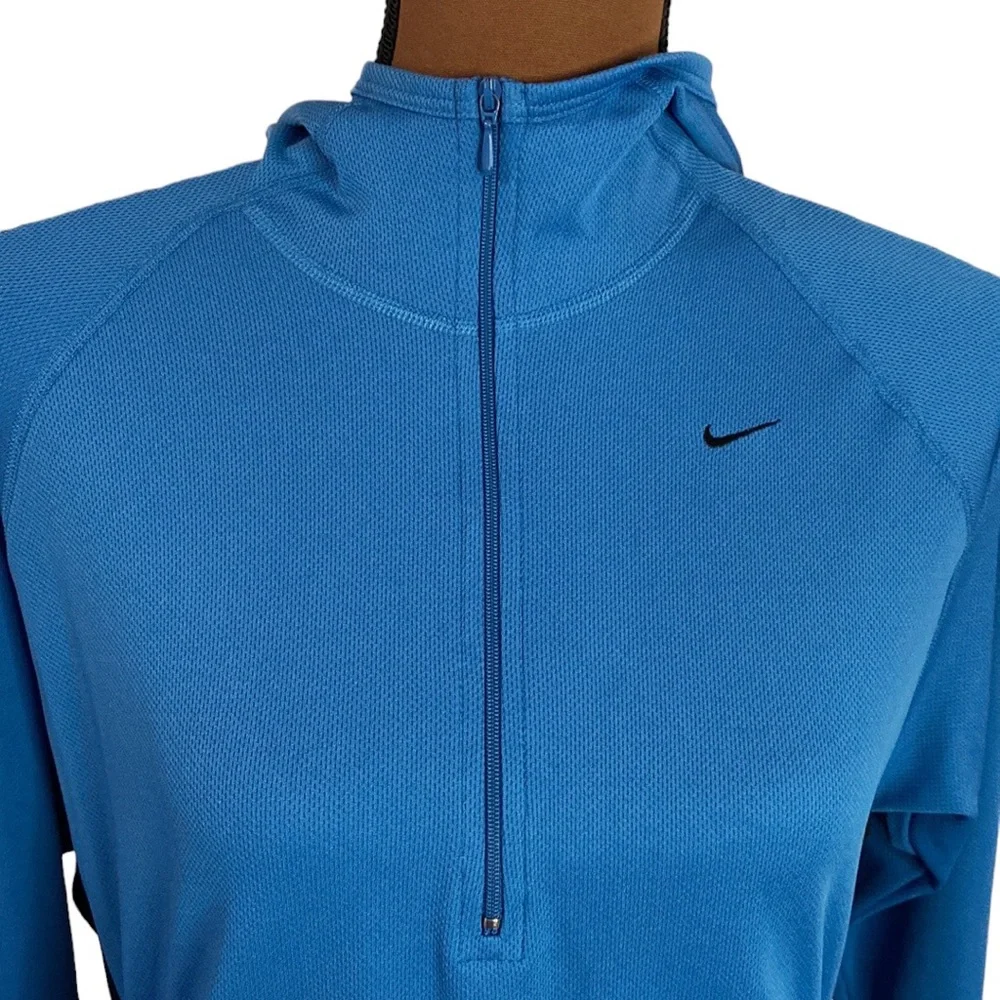 Nike athletic hooded mesh fabric half zip jacket  in storm blue black size M